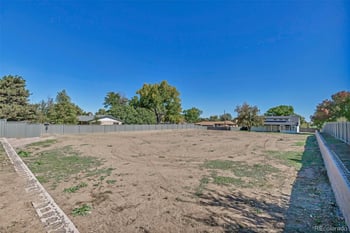 130 Garrison St, Lakewood, CO 80226