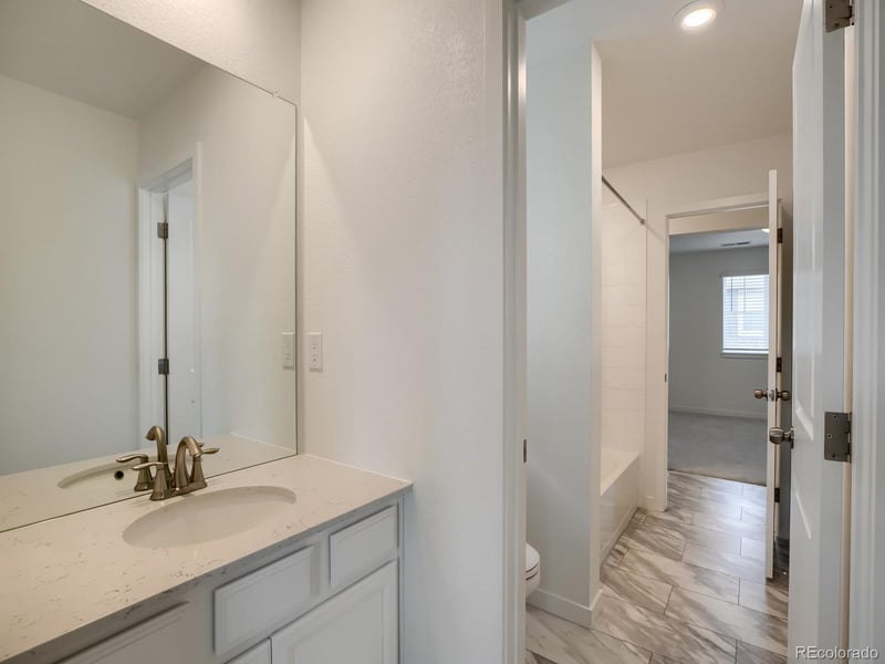 24188 Kentucky Pl, Aurora, CO 80018