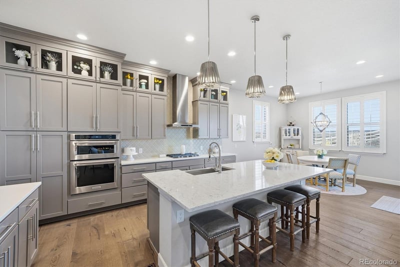 9580 Williamsburg St, Littleton, CO 80125