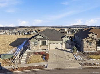 9580 Williamsburg St, Littleton, CO 80125
