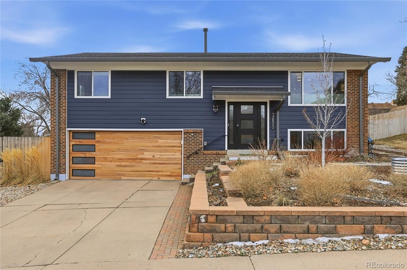 12800 Asbury Pl, Lakewood, CO 80228