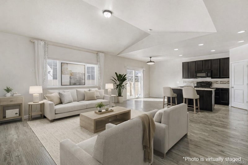 1033 Traildust Dr, Milliken, CO 80543