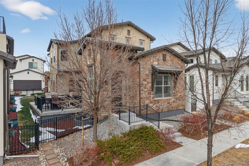 15527 La Salle Pl, Lakewood, CO 80228