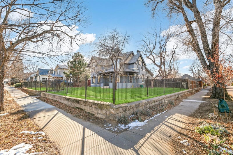 3885 Wolff St, Denver, CO 80212