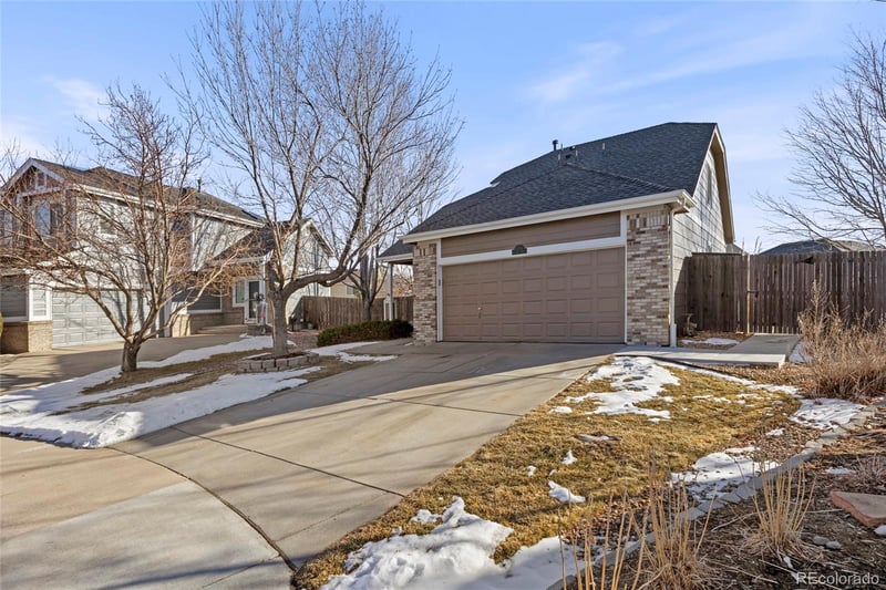21736 Kenyon Pl, Aurora, CO 80018