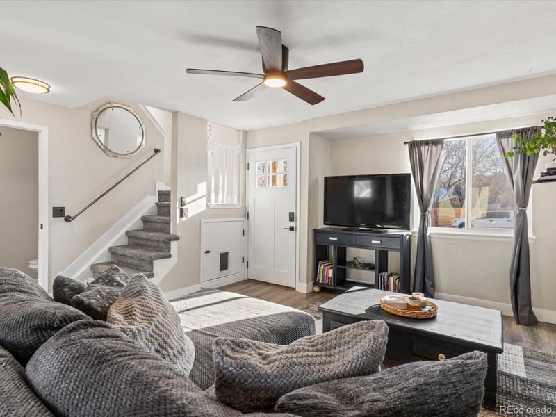 17083 Wagon Trail Pw, Aurora, CO 80015