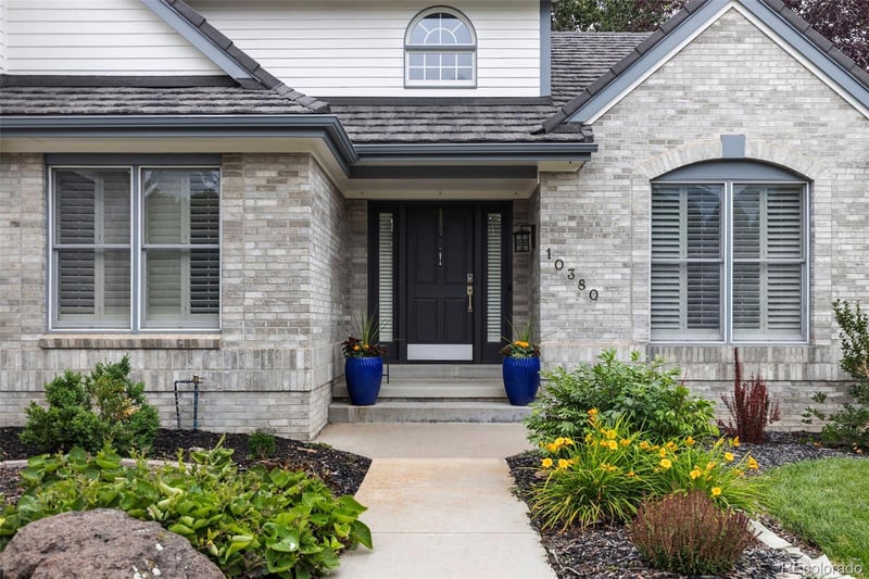10380 E Lake Dr, Englewood, CO 80111