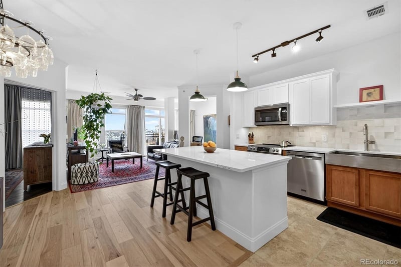 10184 Park Meadows Dr #1404, Lone Tree, CO 80124