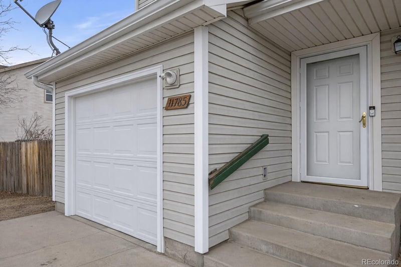 11785 Independence Ave, Lakewood, CO 80401
