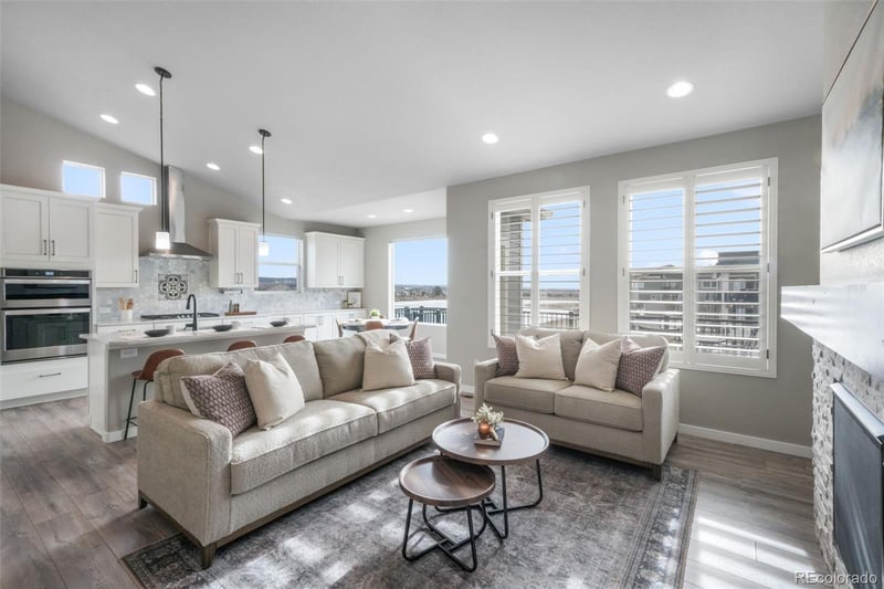 2573 Lakes Edge Dr, Monument, CO 80132