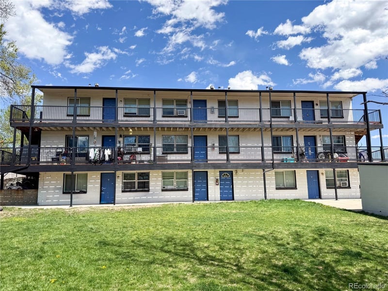3950 Turnpike Dr, Westminster, CO 80030
