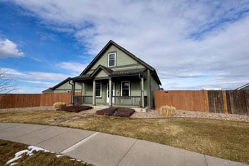 55699 31st Ave, Strasburg, CO 80136