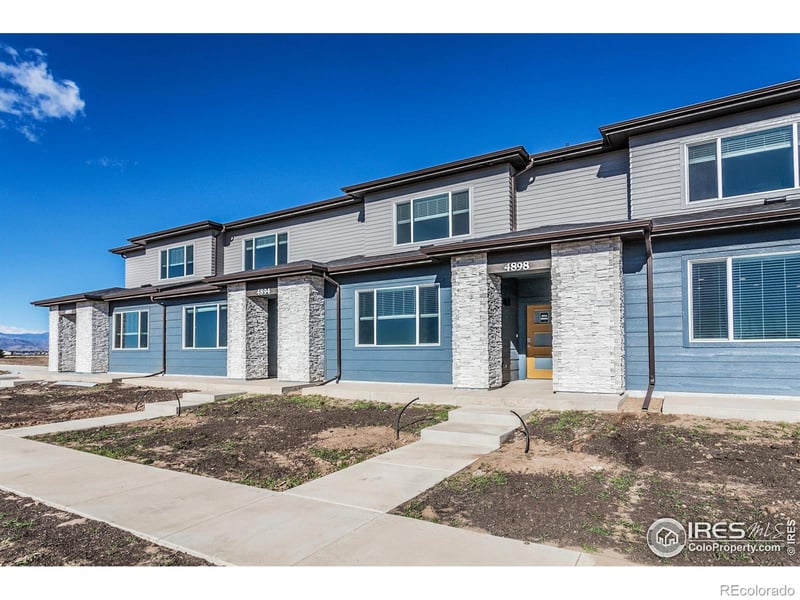 4898 River Roads Dr, Timnath, CO 80547