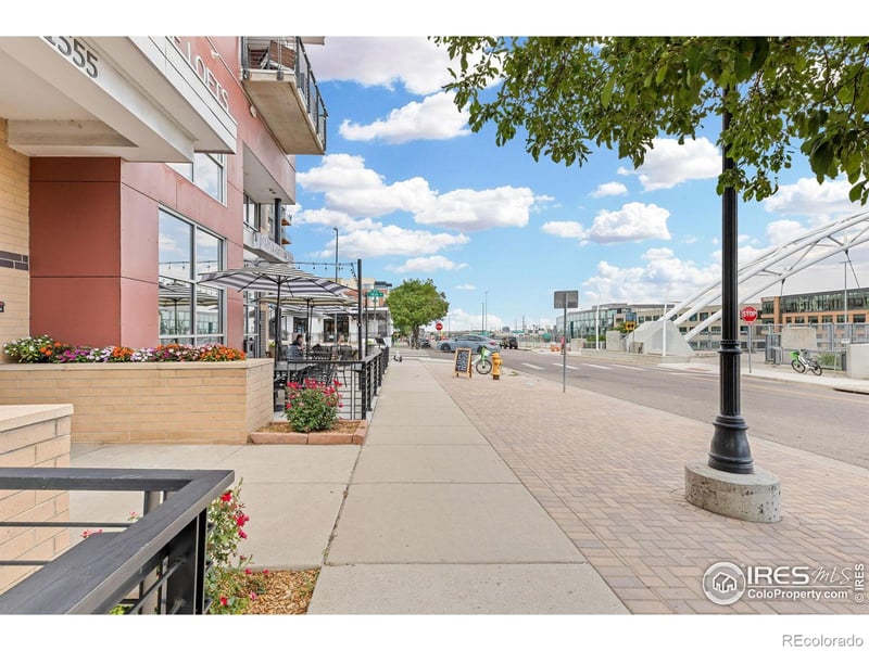 1555 Central St #306, Denver, CO 80211
