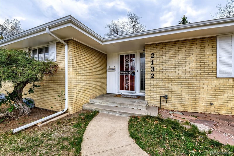 2132 Dartmouth Ave, Englewood, CO 80113