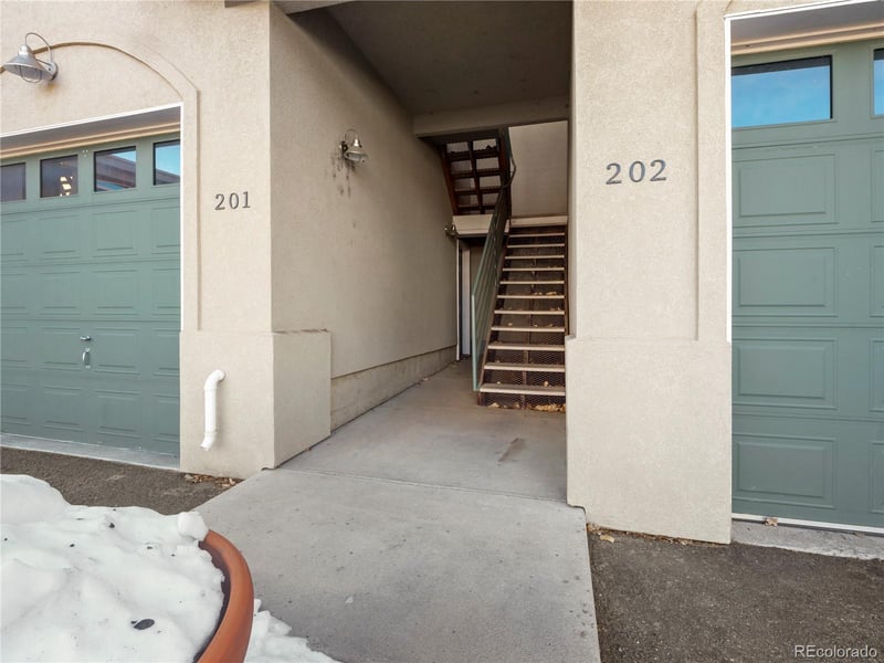 5359 Balsam St #201, Arvada, CO 80002