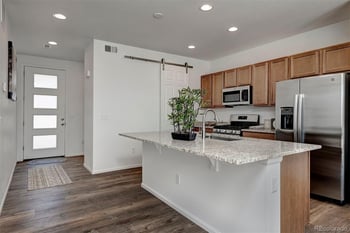 36 Uriah St, Aurora, CO 80018