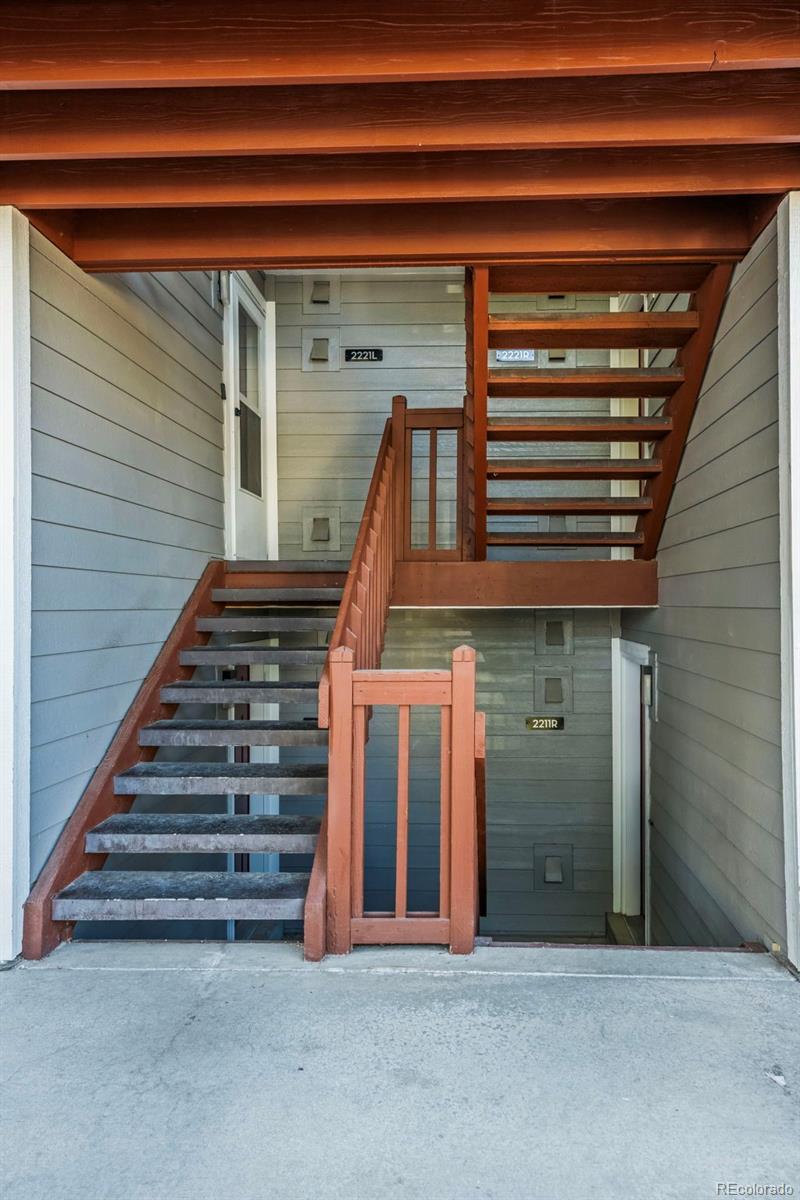 17672 Loyola Dr #2211L, Aurora, CO 80013