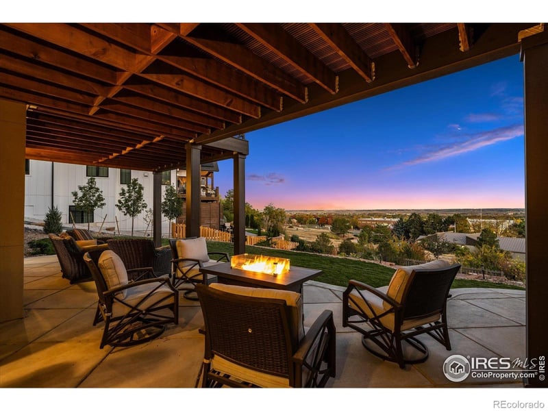 822 Trail Ridge Dr, Louisville, CO 80027