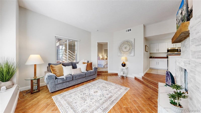 4760 S Wadsworth Blvd #G 101, Denver, CO 80123