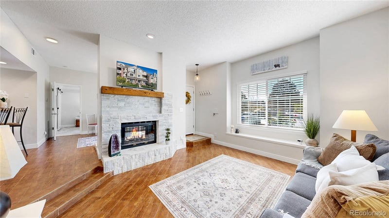 4760 S Wadsworth Blvd #G 101, Denver, CO 80123