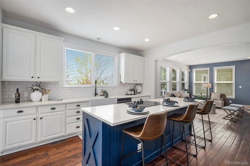 2749 Pemberly Ave, Highlands Ranch, CO 80126
