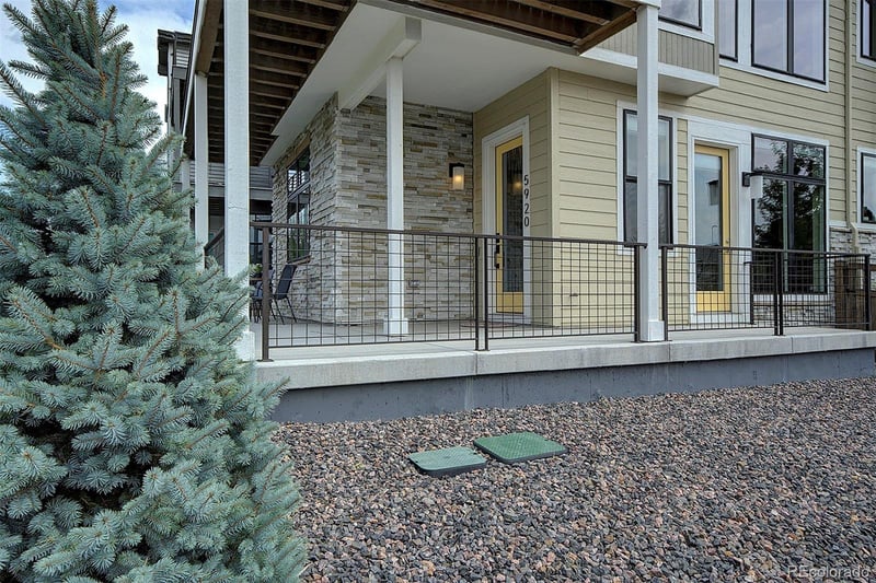 5920 Perth St, Aurora, CO 80019