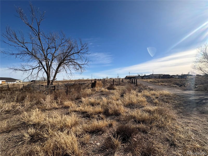 1457 32nd Ln, Pueblo, CO 81006