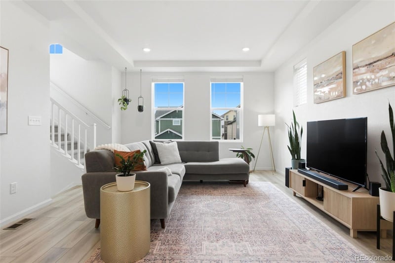 1065 Sugarloaf Ln, Erie, CO 80516