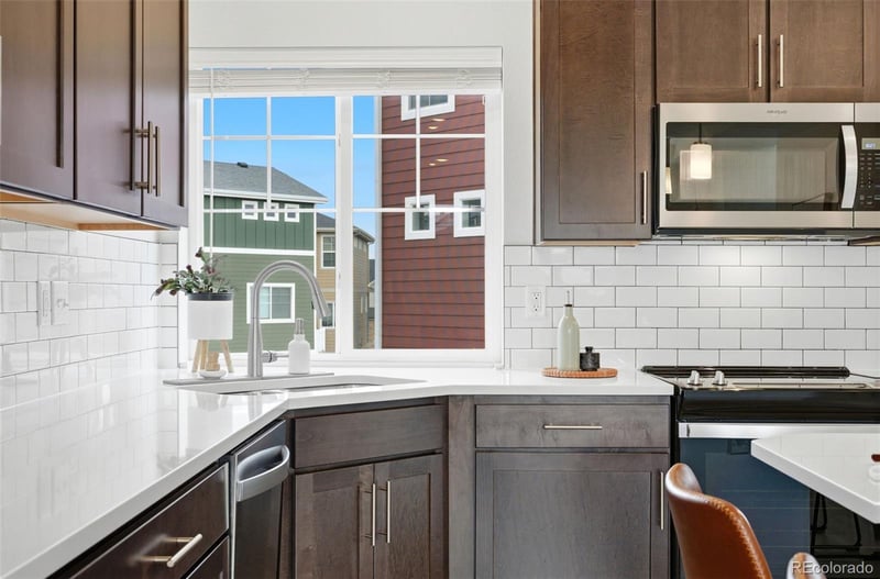 1065 Sugarloaf Ln, Erie, CO 80516