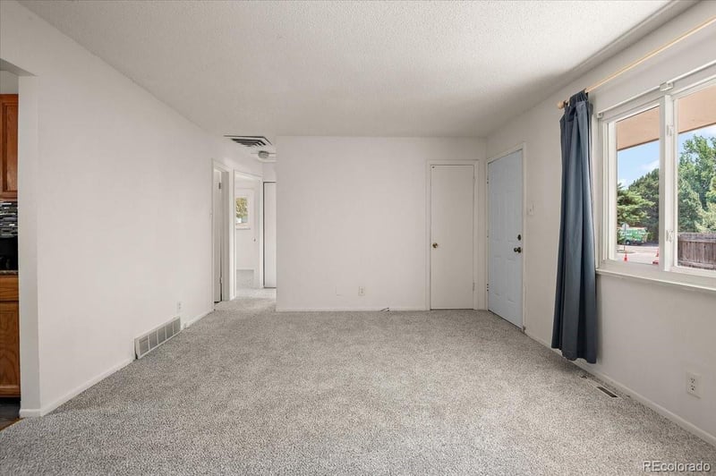 3215 Baltimore Ave, Pueblo, CO 81008
