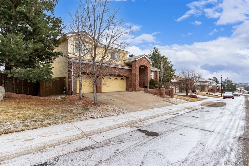 10105 Charissglen Ln, Highlands Ranch, CO 80126