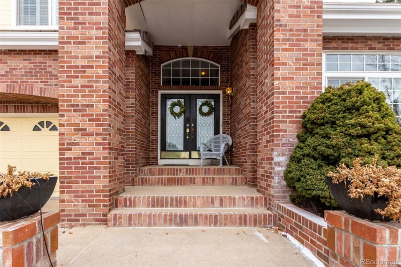 10105 Charissglen Ln, Highlands Ranch, CO 80126