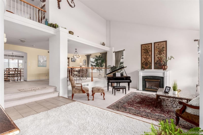 10105 Charissglen Ln, Highlands Ranch, CO 80126