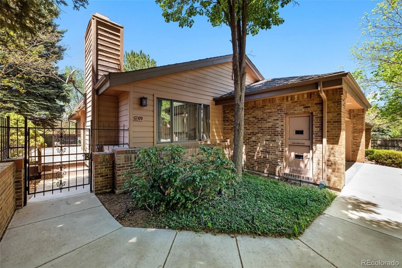 7500 E Dartmouth Ave #9, Denver, CO 80231