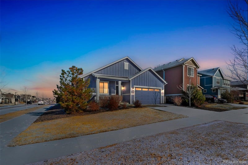 26707 Maple Ave, Aurora, CO 80018