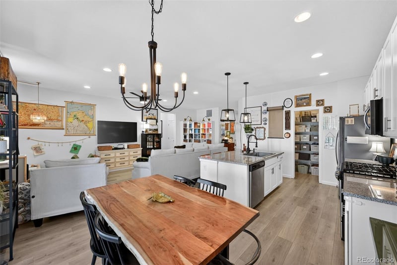 26707 Maple Ave, Aurora, CO 80018