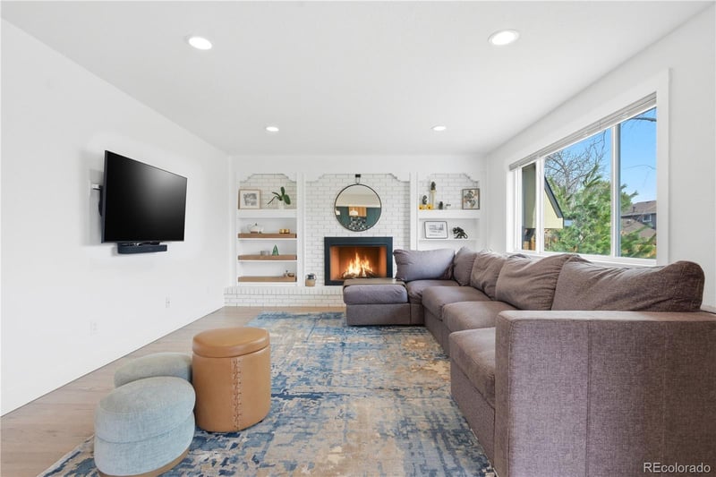 7050 Newland Ct, Littleton, CO 80128