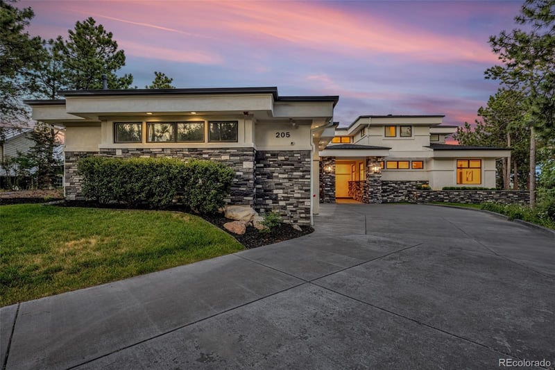 205 Cobblestone Way, Monument, CO 80132