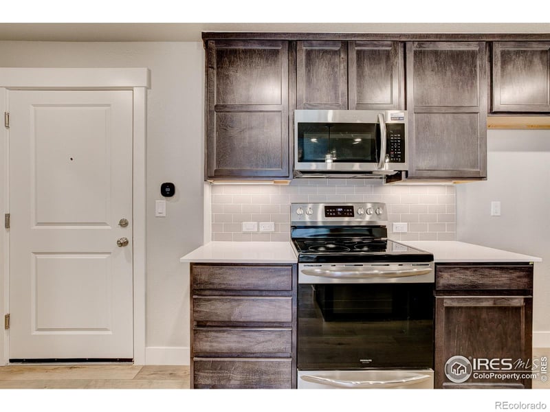 235 High Point Dr #204, Longmont, CO 80504