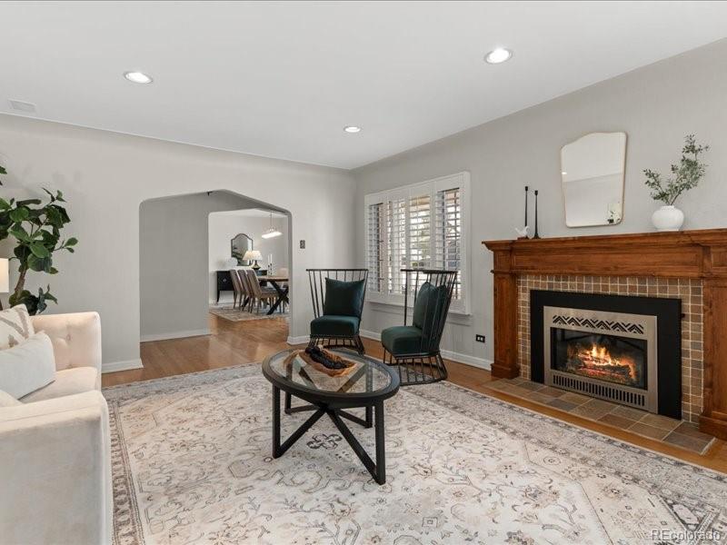 110 Ivy St, Denver, CO 80220