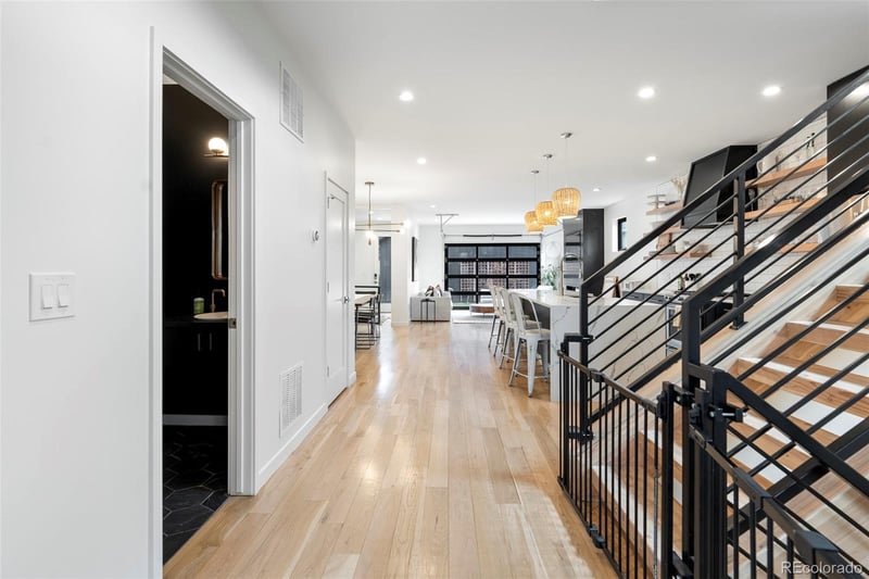 3868 Utica St, Denver, CO 80212