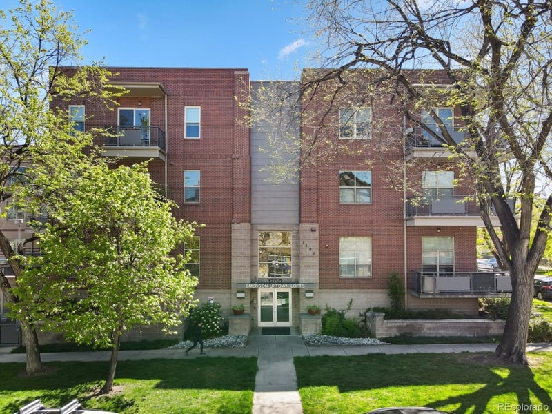 1700 Emerson St #304, Denver, CO 80218
