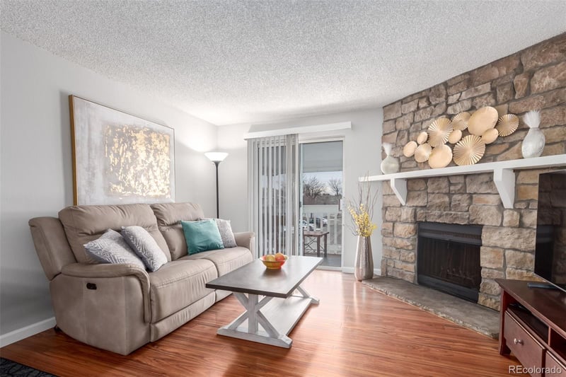 13393 Asbury Dr #203, Aurora, CO 80014