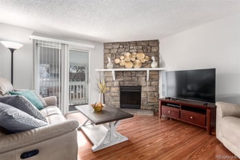 13393 Asbury Dr #203, Aurora, CO 80014