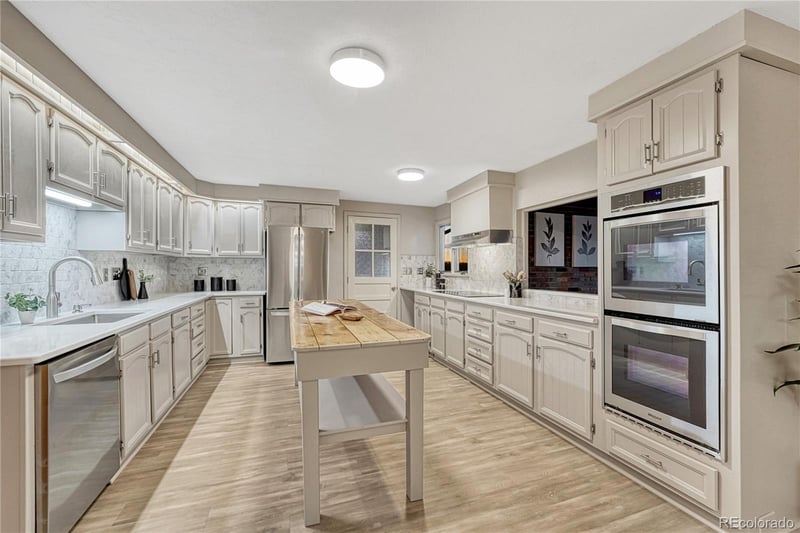 271 Ridge Rd, Castle Rock, CO 80104