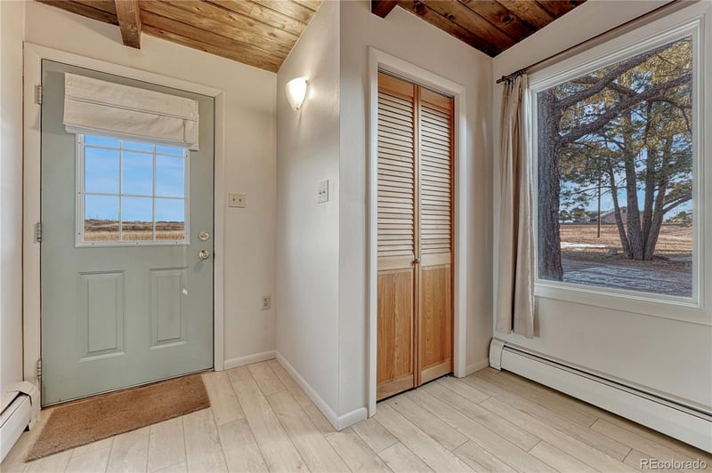 271 Ridge Rd, Castle Rock, CO 80104