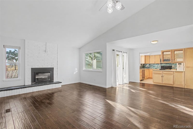 13743 Marina Dr #A, Aurora, CO 80014