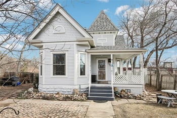 306 Collyer St, Longmont, CO 80501