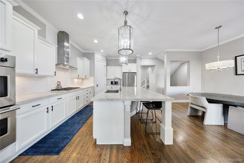 9227 Kornbrust Dr, Lone Tree, CO 80124